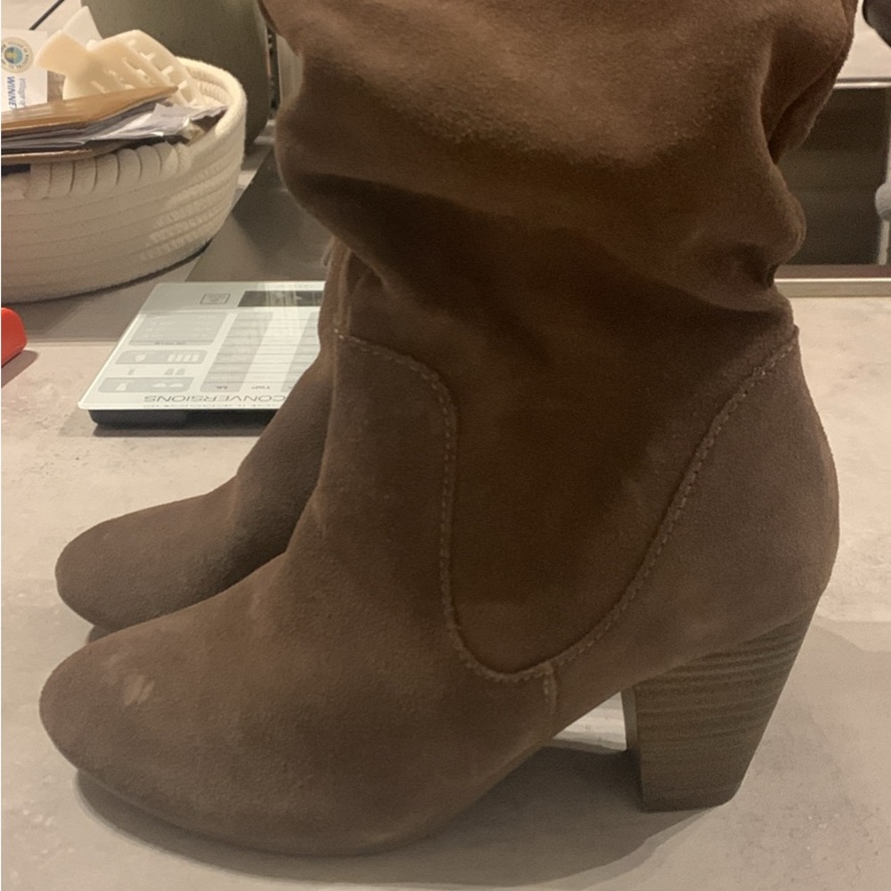 Kohl's Brown Suede Heeled Boots